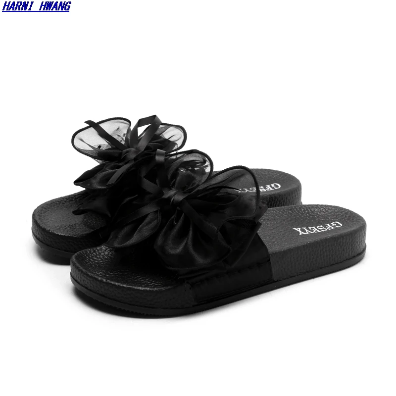 Summer Ladies Sandals Silk Bow Flat Shoes Ladies Beach Shoes Slippers Outdoor Fashion Student Home Casual Slippers 35-44
Summer Ladies Sandals Silk Bow Flat Shoes Ladies Beach Shoes Slippers Outdoor Fashion Student Home Casual Slippers 35-44