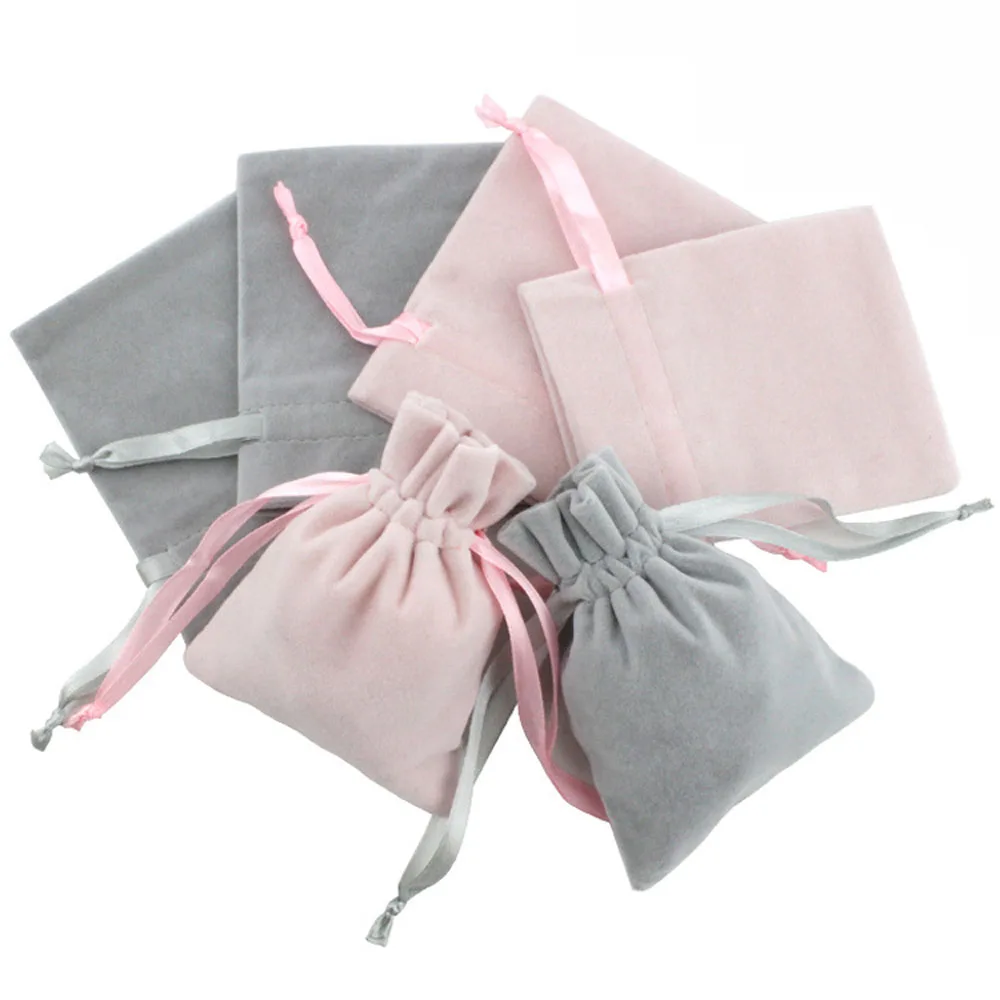 5Pcs/lot Velvet Bags Jewelry Packing Drawstring Pouches Gift Bags Wedding Party Favor Pouch Christmas Decor Packaging Bag 8x10cm
5Pcs/lot Velvet Bags Jewelry Packing Drawstring Pouches Gift Bags Wedding Party Favor Pouch Christmas Decor Packaging Bag 8x10cm