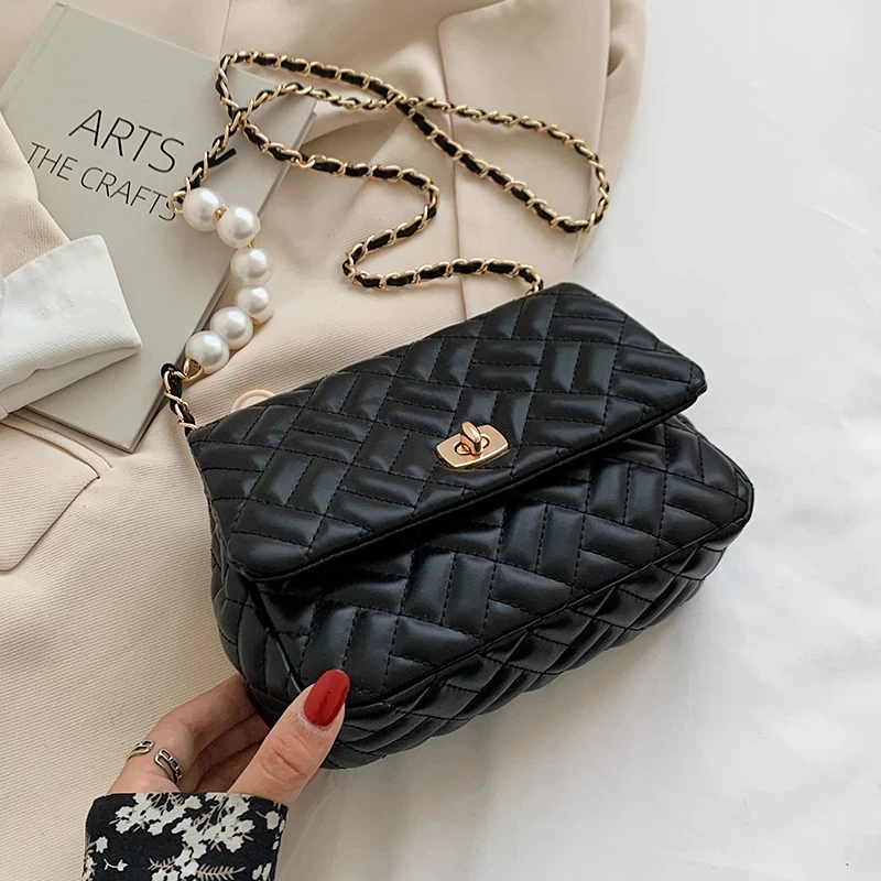 Pearl Designer Crossbody Messenger Bag for Women 2021 PU Leather Female Travel Fashion Solid Color Chain Shoulder Purses Handbag
Pearl Designer Crossbody Messenger Bag for Women 2021 PU Leather Female Travel Fashion Solid Color Chain Shoulder Purses Handbag