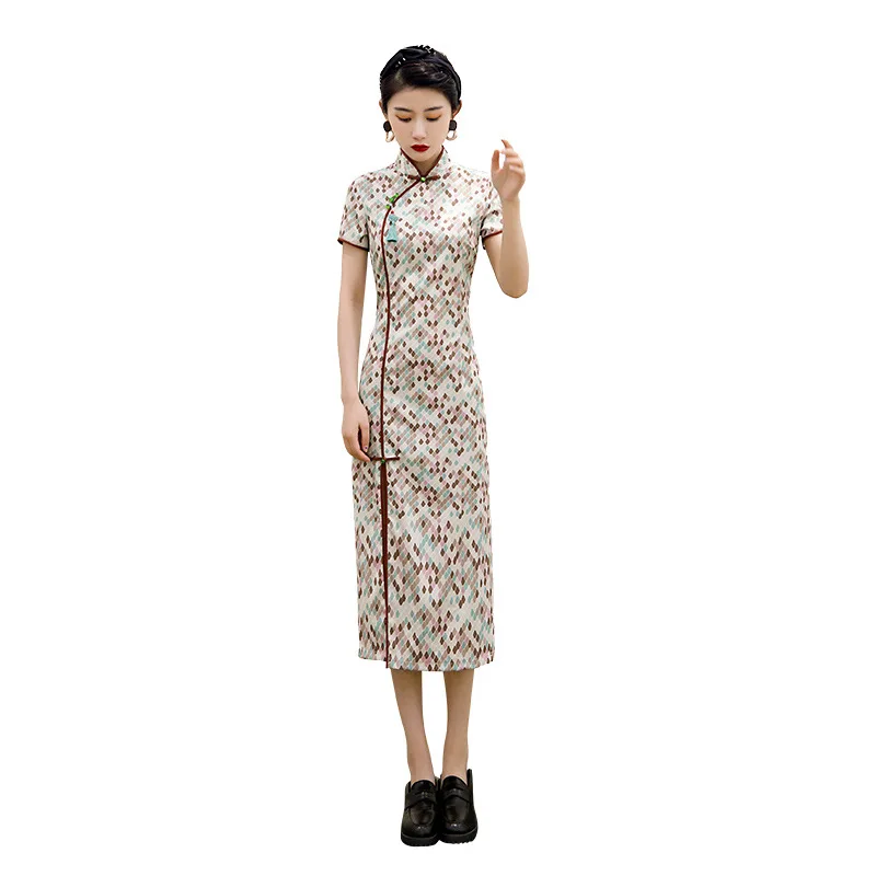 chinese traditional dress women rayon cheongsam short sleeve blossom flower printing Slim chinese dress qipao
chinese traditional dress women rayon cheongsam short sleeve blossom flower printing Slim chinese dress qipao