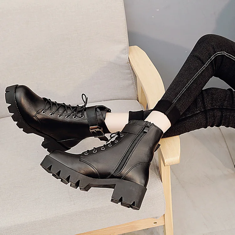 Fashion Leather Martins Boots Woman shoes Winter Warm Lace-up Ankle Boots For Woman High Quality Waterproof Platform Boots 78
Fashion Leather Martins Boots Woman shoes Winter Warm Lace-up Ankle Boots For Woman High Quality Waterproof Platform Boots 78