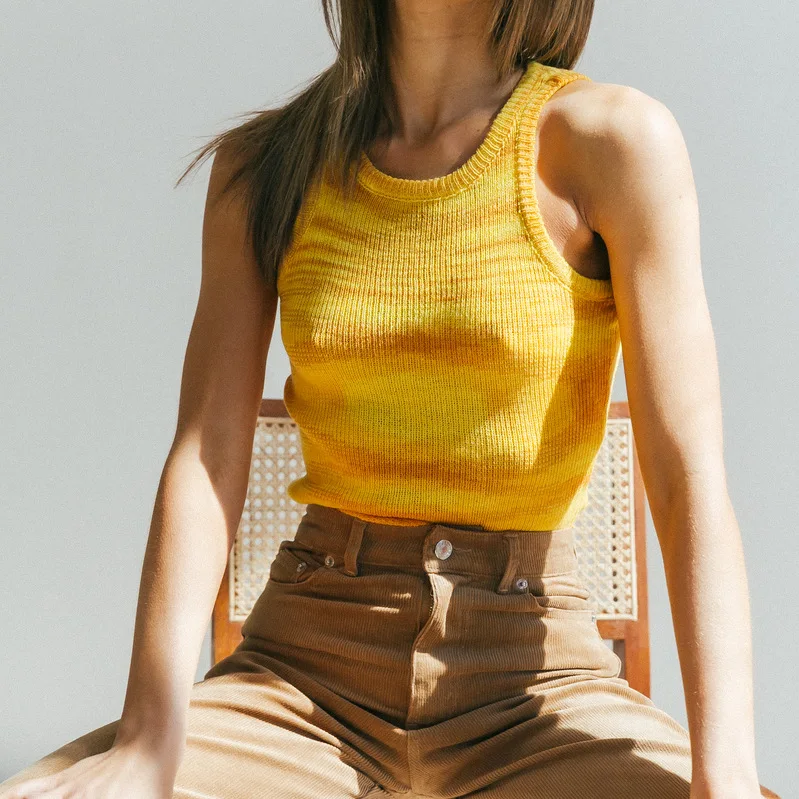 2021 Knit Crop Tops Y2K Women Sleeveless Basic T Shirts Casual Vintage 90s Summer Tank Top Off Shoulder Blue T-Shirts O Neck 
2021 Knit Crop Tops Y2K Women Sleeveless Basic T Shirts Casual Vintage 90s Summer Tank Top Off Shoulder Blue T-Shirts O Neck