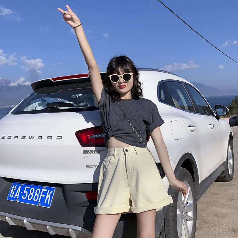 NIJIUDING New Women Summer Demin Shorts Belt High Waist Casual Wide Leg Hot Shorts 2020 Korean Jeans Feminino Zipper Bottoms
NIJIUDING New Women Summer Demin Shorts Belt High Waist Casual Wide Leg Hot Shorts 2020 Korean Jeans Feminino Zipper Bottoms