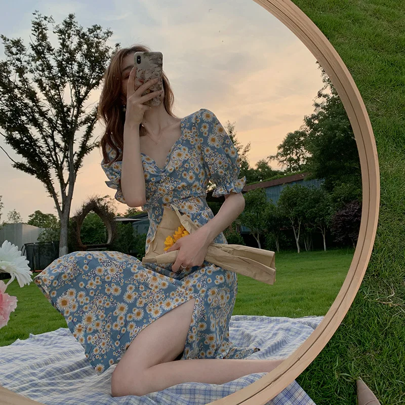 Korean Style Vintage V Neck Print Dress Elegant Puff Sleeve Sundress Robe Femme Side Split Summer Dress Cute Girl Fairy Vestidos 
Korean Style Vintage V Neck Print Dress Elegant Puff Sleeve Sundress Robe Femme Side Split Summer Dress Cute Girl Fairy Vestidos