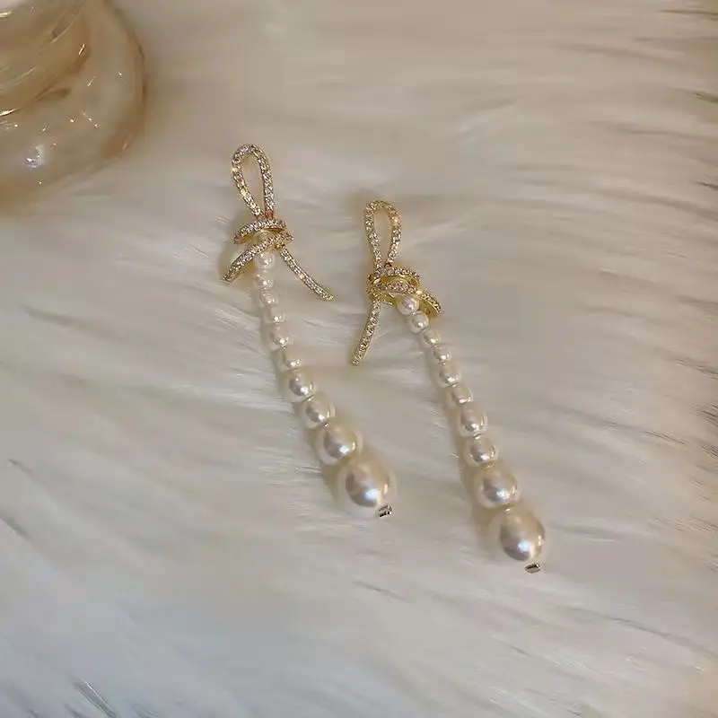 Women's Earrings Vintage Pearl Earrings 2021 Trend Earrings for Women Jewelry Korean Earrings Party New Year Gift
Women's Earrings Vintage Pearl Earrings 2021 Trend Earrings for Women Jewelry Korean Earrings Party New Year Gift