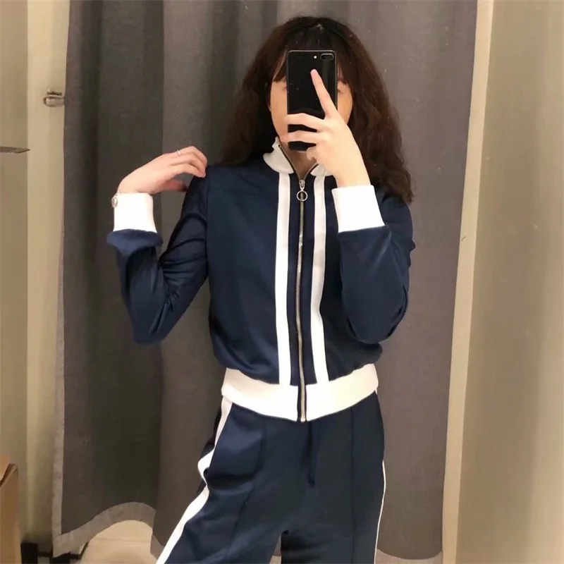 ZXQJ Women 2021 Fashion Patchwork Sports Loose Cardigan Sweatshirt Vintage Long Sleeve Zipper Female Chic Tops
ZXQJ Women 2021 Fashion Patchwork Sports Loose Cardigan Sweatshirt Vintage Long Sleeve Zipper Female Chic Tops