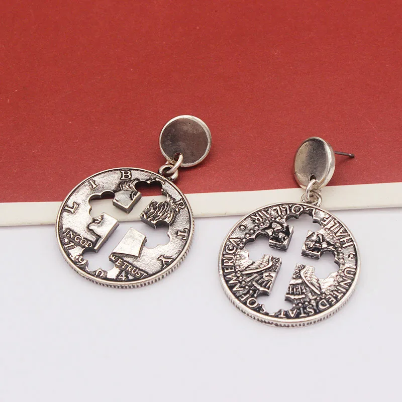 Модные детали в готическом стиле круглые серьги гвоздики форме монеты