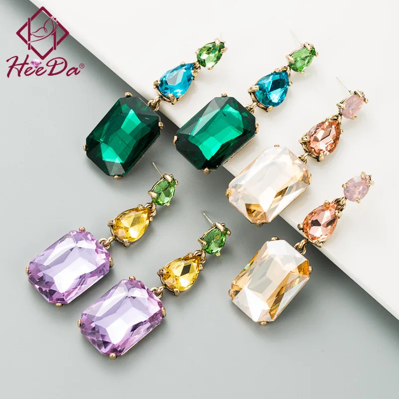Women Shiny Crystal Geometric Stud Earrings 2021 New Fashion 925 Silver Needle Purple Earring New Party Ear Accessories Female
Women Shiny Crystal Geometric Stud Earrings 2021 New Fashion 925 Silver Needle Purple Earring New Party Ear Accessories Female