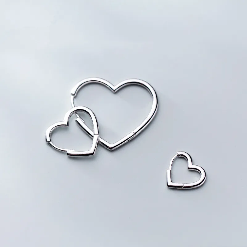 925 Sterling Silver Heart Piercing Stud Earrings For Women Girls Fashion Party Jewelry Oorbellen A012
925 Sterling Silver Heart Piercing Stud Earrings For Women Girls Fashion Party Jewelry Oorbellen A012