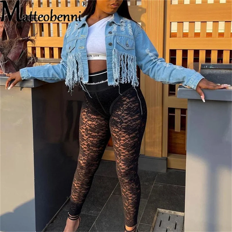 2021 Autumn Fashion Casual Streetwear Fringe Denim Coat Sexy Backless Ripped Holes Short Denim Jacket Women Tassel Jean Jacket
2021 Autumn Fashion Casual Streetwear Fringe Denim Coat Sexy Backless Ripped Holes Short Denim Jacket Women Tassel Jean Jacket