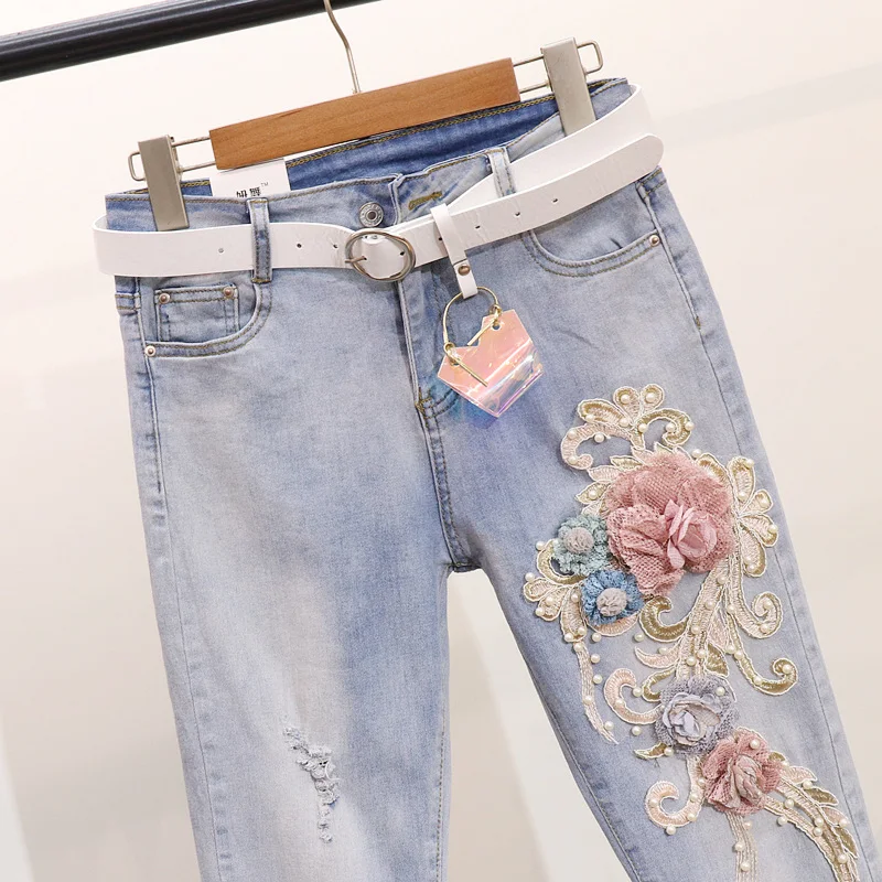 Women Clothes Two Piece Set Fashion Flower Beaded Cotton Tshirt + Ripped Jeans Girls Lady's Pencil Pants Suit Conjunto Feminino 
Women Clothes Two Piece Set Fashion Flower Beaded Cotton Tshirt + Ripped Jeans Girls Lady's Pencil Pants Suit Conjunto Feminino