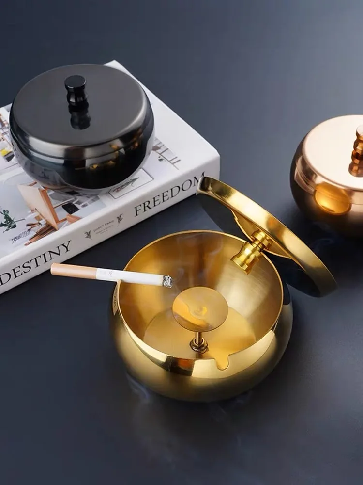 Simple and Modern Metal Ashtray Stainless Steel Household Large-capacity Windproof Ashtray Office Decoration Gift for Boyfriend 
Simple and Modern Metal Ashtray Stainless Steel Household Large-capacity Windproof Ashtray Office Decoration Gift for Boyfriend