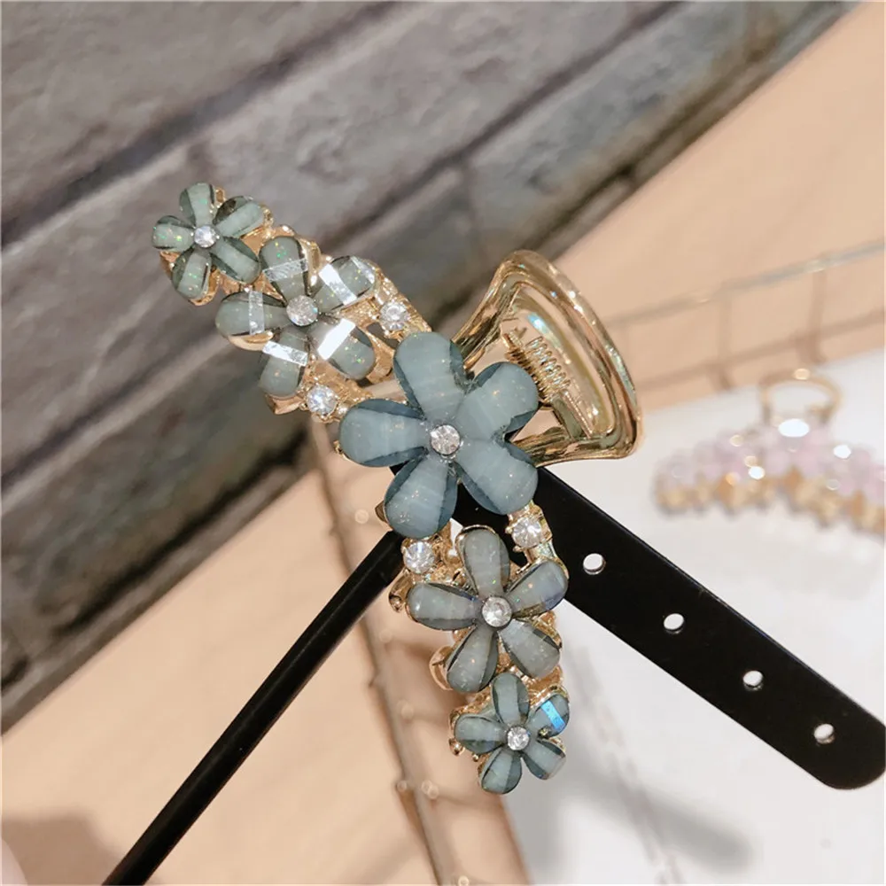 Hair Claw Clip Clamp For Women Girl Flower Floral Rhinestone Pearl Korean Handmade Fashion Head Accessories Mujer Wholesale
Hair Claw Clip Clamp For Women Girl Flower Floral Rhinestone Pearl Korean Handmade Fashion Head Accessories Mujer Wholesale