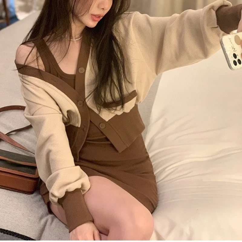 2 Piece Dress Set Women Casual Knit Mini Dress Female Evening Party Elegant Y2k Sweater Dress Korean Fashion 2021 Autumn Office
2 Piece Dress Set Women Casual Knit Mini Dress Female Evening Party Elegant Y2k Sweater Dress Korean Fashion 2021 Autumn Office