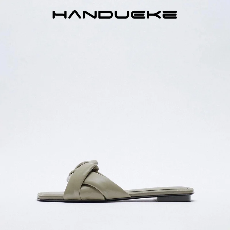 Slippers Women's 2021 Summer New Style Woven Khaki Green Flat Sandals Leather Holiday Soft Sole Outer Wear Beach Shoes Women
Slippers Women's 2021 Summer New Style Woven Khaki Green Flat Sandals Leather Holiday Soft Sole Outer Wear Beach Shoes Women