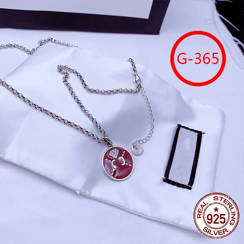 G365 S925 Sterling Silver Necklace New Brand Couple Pattern Letter Personality Fashion Style Simple Style Gift Hot Sale
G365 S925 Sterling Silver Necklace New Brand Couple Pattern Letter Personality Fashion Style Simple Style Gift Hot Sale
