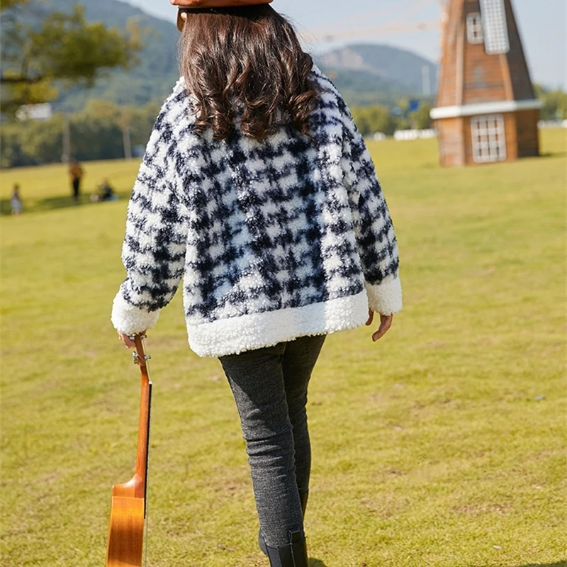 Girls' Cashmere Autumn Winter 2020 New Children's Style Wool Sweater Windbreaker Outerwear & Coats Children Clothing
Girls' Cashmere Autumn Winter 2020 New Children's Style Wool Sweater Windbreaker Outerwear & Coats Children Clothing