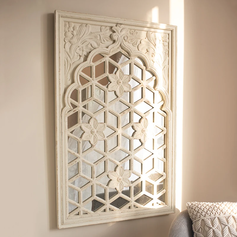 Hand Carved French Retro Wooden Decorative White Vintage Wall Mirrors 
Hand Carved French Retro Wooden Decorative White Vintage Wall Mirrors