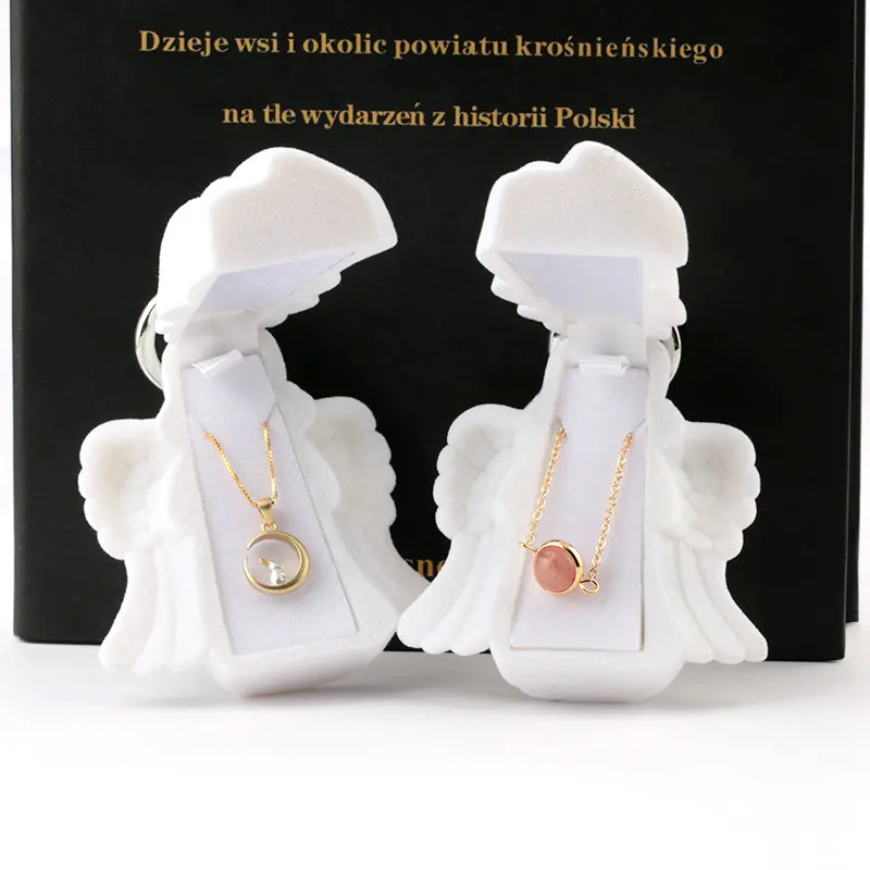 1Piece White Jewelry Box lovely Angel Velvet wedding Ring box Necklace Display Box Gift box Container Case for Jewelry Packaging
1Piece White Jewelry Box lovely Angel Velvet wedding Ring box Necklace Display Box Gift box Container Case for Jewelry Packaging