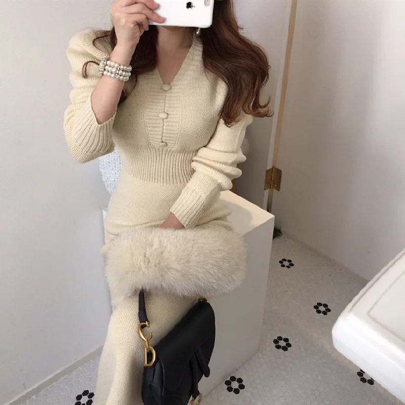 HziriP 2020 Winter Women Knitted Dress Solid All Match Casual V-Neck Tight Waist Buttocks Elegant Gentle Sexy Female Office Lady
HziriP 2020 Winter Women Knitted Dress Solid All Match Casual V-Neck Tight Waist Buttocks Elegant Gentle Sexy Female Office Lady