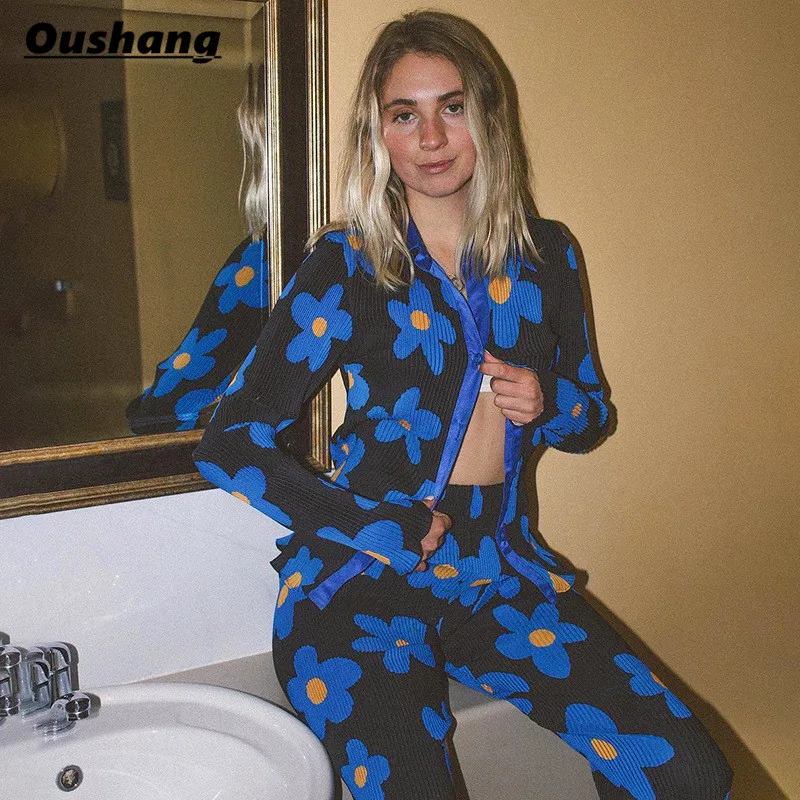 Floral Printed Pleated Women Two Piece Sets Y2K Streetwear Long Sleeve T Shirt + Loose Long Pants 90s Autumn Elegant Tracksuits
Floral Printed Pleated Women Two Piece Sets Y2K Streetwear Long Sleeve T Shirt + Loose Long Pants 90s Autumn Elegant Tracksuits