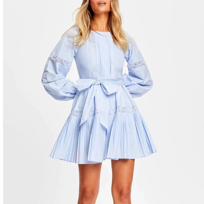Donsignet Women Dress 2021 Summer New Solid Color Round Neck Dress Bow Hollow Out Stitching Mini Dresses Woman Vestido Feminino
Donsignet Women Dress 2021 Summer New Solid Color Round Neck Dress Bow Hollow Out Stitching Mini Dresses Woman Vestido Feminino