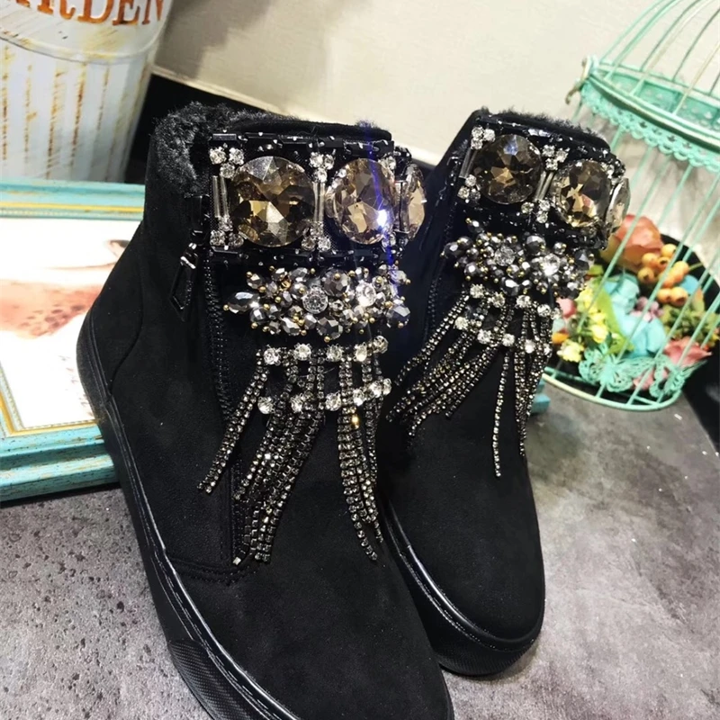 2019 autumn winter new snow boots heavy work rhinestones warm flat with women's boots short round head comfortable
2019 autumn winter new snow boots heavy work rhinestones warm flat with women's boots short round head comfortable