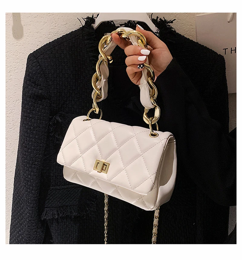 Lingge Embroidery Thread Small Bag New Trendy Autumn and Winter Texture Female Bag Retro Shoulder Bag Wild Messenger Chain Bag
Lingge Embroidery Thread Small Bag New Trendy Autumn and Winter Texture Female Bag Retro Shoulder Bag Wild Messenger Chain Bag