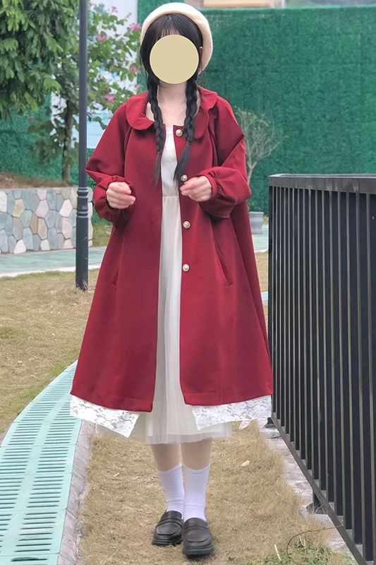Korean Style Loose Retro Doll Collar Coat Women's Mid-Length Christmas Cardigan Fashion kawaii clothing sweet Lolita coat
Korean Style Loose Retro Doll Collar Coat Women's Mid-Length Christmas Cardigan Fashion kawaii clothing sweet Lolita coat