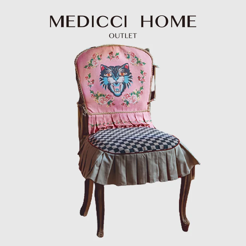 Medicci Home Banquet Chiar Covers GG Style Chaplet Garland Pink Cat Print Retro Luxury Slipcover Dining Room Wedding Party Decor
Medicci Home Banquet Chiar Covers GG Style Chaplet Garland Pink Cat Print Retro Luxury Slipcover Dining Room Wedding Party Decor