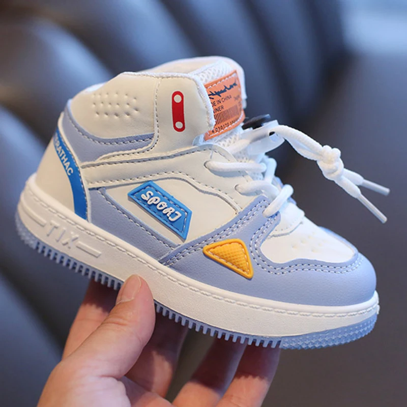 Children Casual Breathable Running Sneakers Girls Boys Kids Wear-resistant Light Shoes Baby Non-slip Toddler Shoes Fashion
Children Casual Breathable Running Sneakers Girls Boys Kids Wear-resistant Light Shoes Baby Non-slip Toddler Shoes Fashion