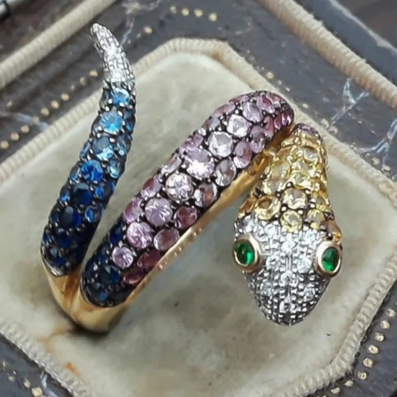 Fashion Inlaid Green Crystal Eye Color Snake Shape Rings Wedding Engagement Women Ring Fine Party Jewelry
Fashion Inlaid Green Crystal Eye Color Snake Shape Rings Wedding Engagement Women Ring Fine Party Jewelry