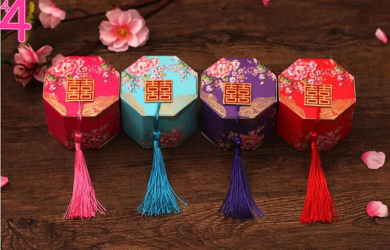 chinese red wedding sweet box DIY Square Wedding Bridal Party Favor Candy Gift Boxes
chinese red wedding sweet box DIY Square Wedding Bridal Party Favor Candy Gift Boxes