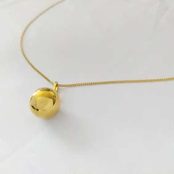 ins new luxury golden copper geometry ball necklace unusual design collar clavicle cool girls rock hip hop simple chain choker
ins new luxury golden copper geometry ball necklace unusual design collar clavicle cool girls rock hip hop simple chain choker