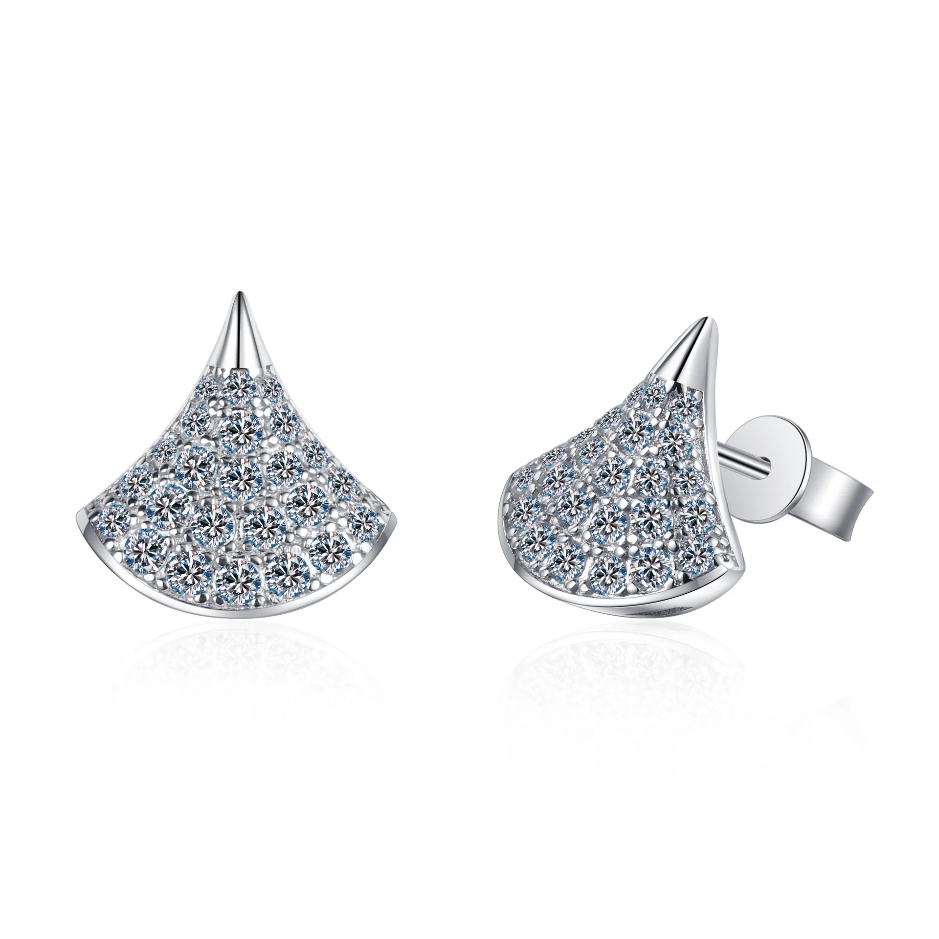 Diamond stud earrings S925 Sterling Silver Plated TP950 Platinum The Skirt Shape Slim Saist
Diamond stud earrings S925 Sterling Silver Plated TP950 Platinum The Skirt Shape Slim Saist
