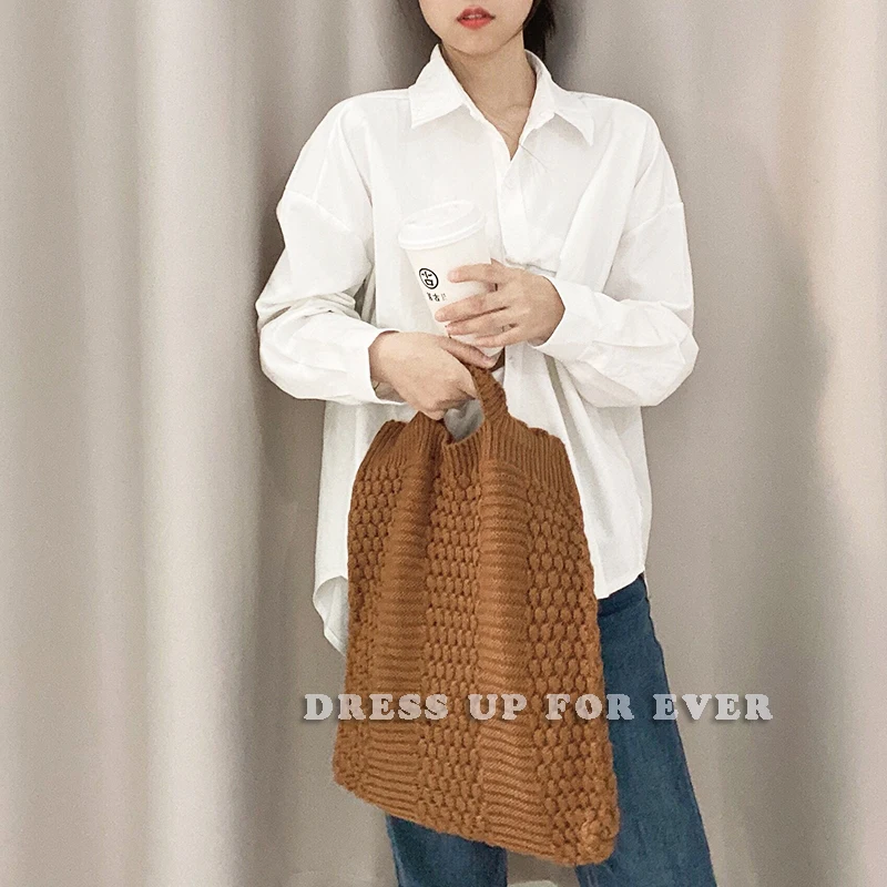 Women's Bag 2021 Knitting Wool Shoulder Shopper Bags Casual Female Reusable Large Capacity Designer Handbag Tote Bag Aesthetic
Women's Bag 2021 Knitting Wool Shoulder Shopper Bags Casual Female Reusable Large Capacity Designer Handbag Tote Bag Aesthetic