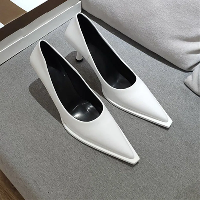 2021 Women Pumps New Spring/Autumn Ladies Dress Shoes Party Heels 7cm High Heels Wine-glass Heel Pointed-toe Female Career Heels
2021 Women Pumps New Spring/Autumn Ladies Dress Shoes Party Heels 7cm High Heels Wine-glass Heel Pointed-toe Female Career Heels