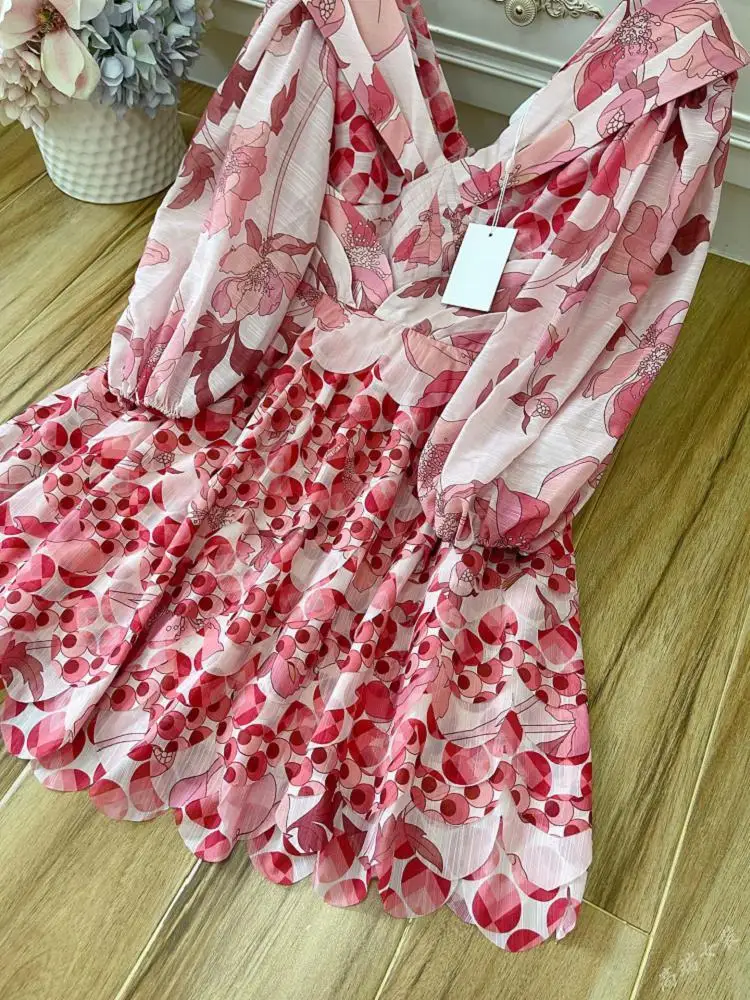 2021 Europe Fashion Deep V Neck Multi Layer 3D Leaves Appliques Women Linen Classic Mini Dress
2021 Europe Fashion Deep V Neck Multi Layer 3D Leaves Appliques Women Linen Classic Mini Dress