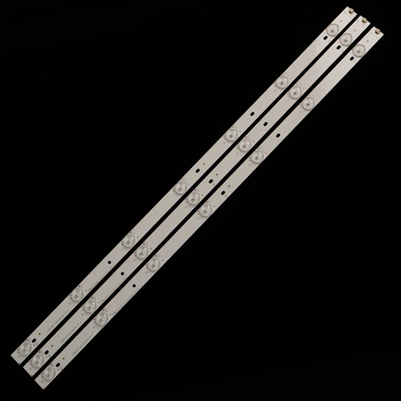 1 set=6 PCS New original LED strips for 32"Philips GJ-2K15 D2P5-315 LBM320P0701-FC-2 7 LEDs 615mm Aluminum plate
1 set=6 PCS New original LED strips for 32"Philips GJ-2K15 D2P5-315 LBM320P0701-FC-2 7 LEDs 615mm Aluminum plate