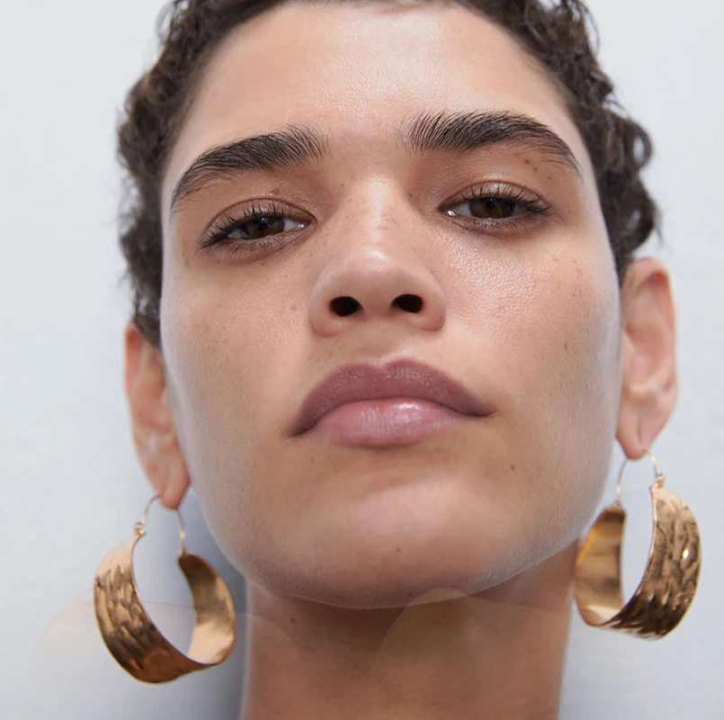 Golden Ring Dangle Earrings Personality Fashion Circle Earrings Piercing Earrings for Women Party Jewelry
Golden Ring Dangle Earrings Personality Fashion Circle Earrings Piercing Earrings for Women Party Jewelry