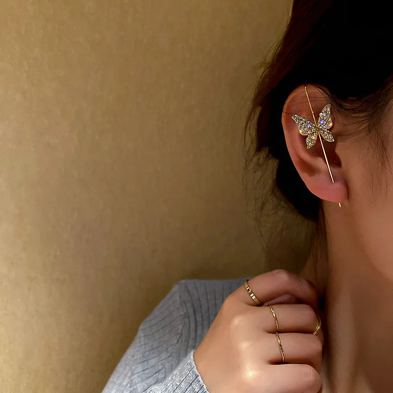 Trendy Cubic Zirconia Butterfly Ear Wrap Crawler Crystal Stud Earrings For Woman Hook Earrings Climber Earring Jewelry 1PC
Trendy Cubic Zirconia Butterfly Ear Wrap Crawler Crystal Stud Earrings For Woman Hook Earrings Climber Earring Jewelry 1PC