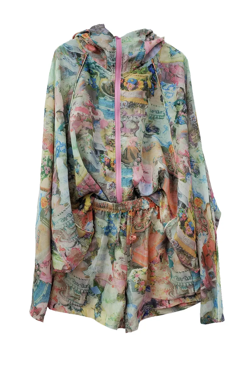European Trendy Casual Long sleeve Hooded Printed Jackets for Women 2021 Summer New Elastic Waist Shorts Suit Two-Piece Woman
European Trendy Casual Long sleeve Hooded Printed Jackets for Women 2021 Summer New Elastic Waist Shorts Suit Two-Piece Woman