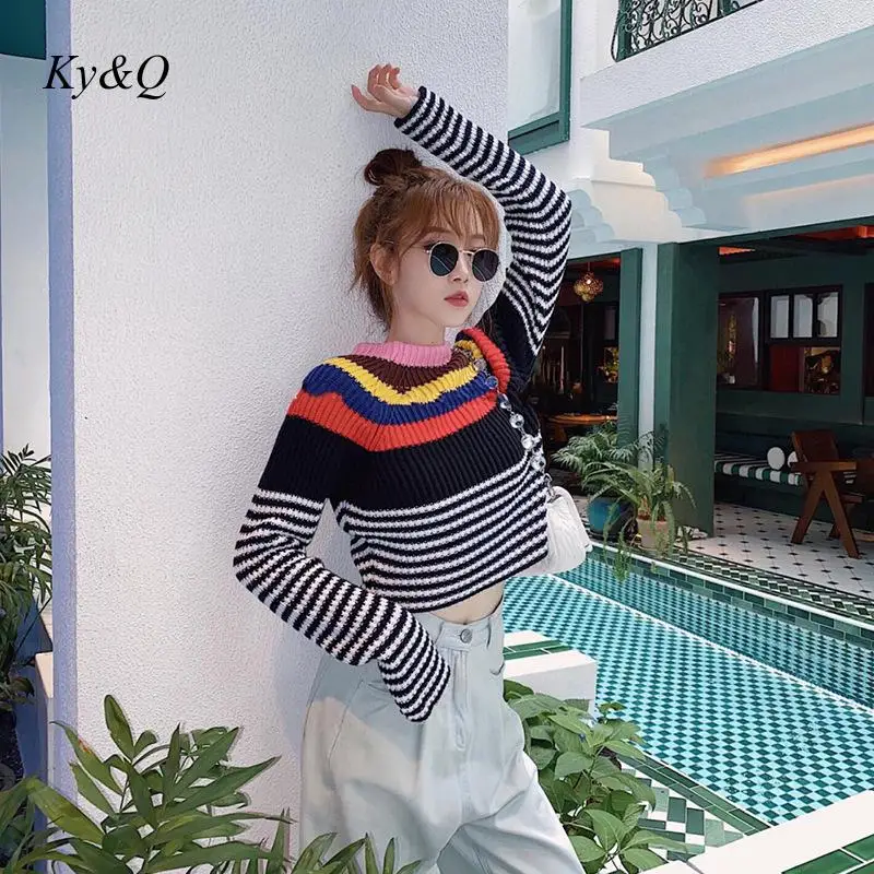 2020 High Quality Fashion Vintage Women Pullover Winter Rainbow Striped Short O-neck Jumper Long Sleeve Sweater Brand Clothes
2020 High Quality Fashion Vintage Women Pullover Winter Rainbow Striped Short O-neck Jumper Long Sleeve Sweater Brand Clothes
