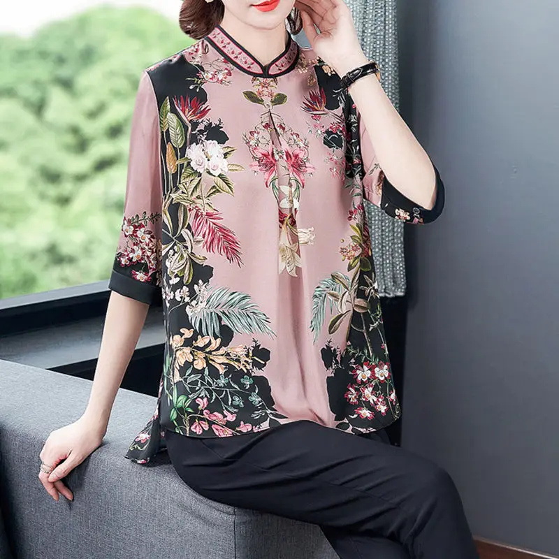 2022 Spring And Summer Imitation Silk Top Temperament Half-sleeve Large Size Satin Imitation Mulberry Silk Shirt
2022 Spring And Summer Imitation Silk Top Temperament Half-sleeve Large Size Satin Imitation Mulberry Silk Shirt