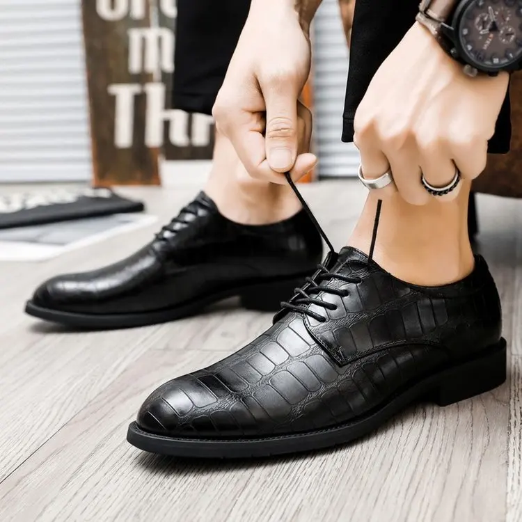 2021 Spring and Summer New Fashion Casual Personality Street Fashion Men's Shoes Versatile and Comfortable Oxford Shoes HL118
2021 Spring and Summer New Fashion Casual Personality Street Fashion Men's Shoes Versatile and Comfortable Oxford Shoes HL118