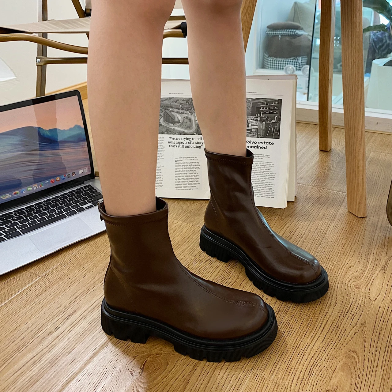 Women Boots Ladies Shoes Slip on Ankle Mid Calf Boots Platform Non Slip PU Leather Soft Footwear Woman Fashion Autumn Winter New 
Women Boots Ladies Shoes Slip on Ankle Mid Calf Boots Platform Non Slip PU Leather Soft Footwear Woman Fashion Autumn Winter New