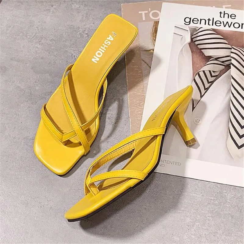 Slippers Women Summer Flip Flops Claquette Femme Chanclas Mujer Woman High Heels Black Shoes Pumps 2021 Fashion Womens Sandals 
Slippers Women Summer Flip Flops Claquette Femme Chanclas Mujer Woman High Heels Black Shoes Pumps 2021 Fashion Womens Sandals