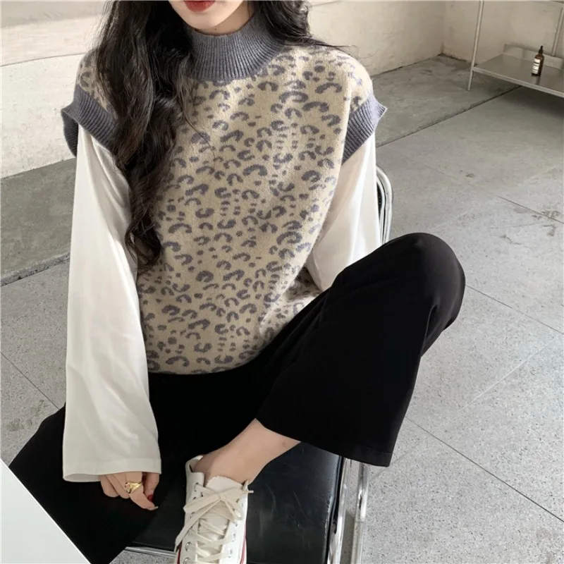 Retro High Collar Leopard Print Sweater Vest for Women Loose Sleeveless Knitted Waistcoat Chalecos Para Mujer
Retro High Collar Leopard Print Sweater Vest for Women Loose Sleeveless Knitted Waistcoat Chalecos Para Mujer