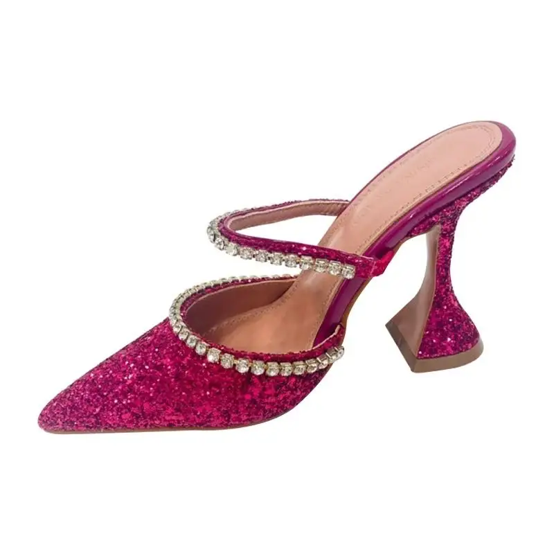 European and American Popular 2020 Summer New Dazzling Pink Crystal Sequined Spool Heels Pointed High Heels Women Slippers
European and American Popular 2020 Summer New Dazzling Pink Crystal Sequined Spool Heels Pointed High Heels Women Slippers