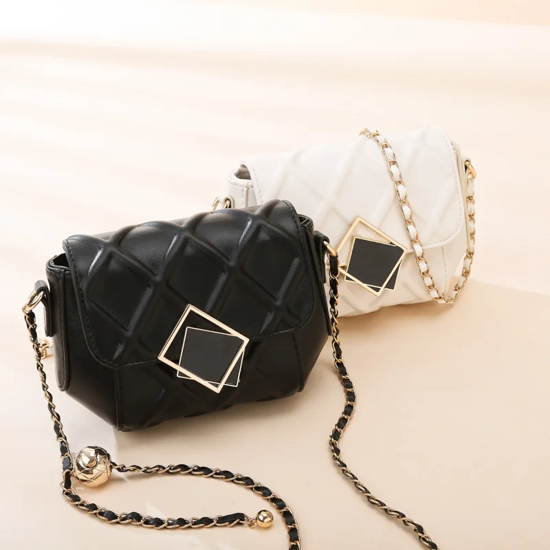 2021 Branded Women's Shoulder Bags Thick Chain Quilted Shoulder Purses And Handbag Women Clutch Bags Ladies Hand Bag
2021 Branded Women's Shoulder Bags Thick Chain Quilted Shoulder Purses And Handbag Women Clutch Bags Ladies Hand Bag
